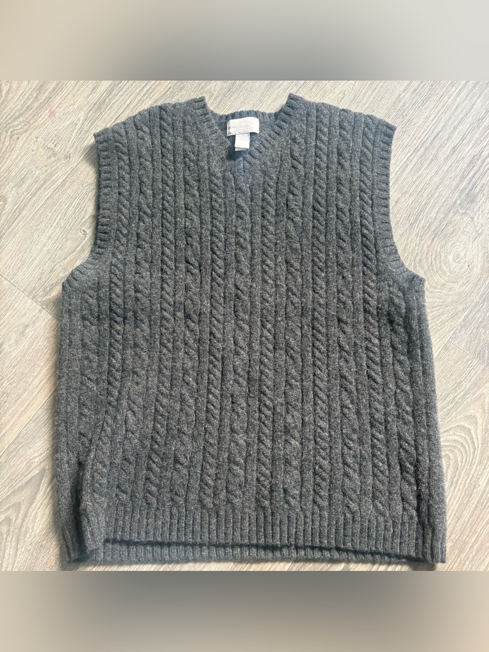 VTG old navy Lambswool cable knit sweater vest